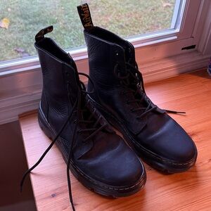 Dr Martens leather boots size 11 mens